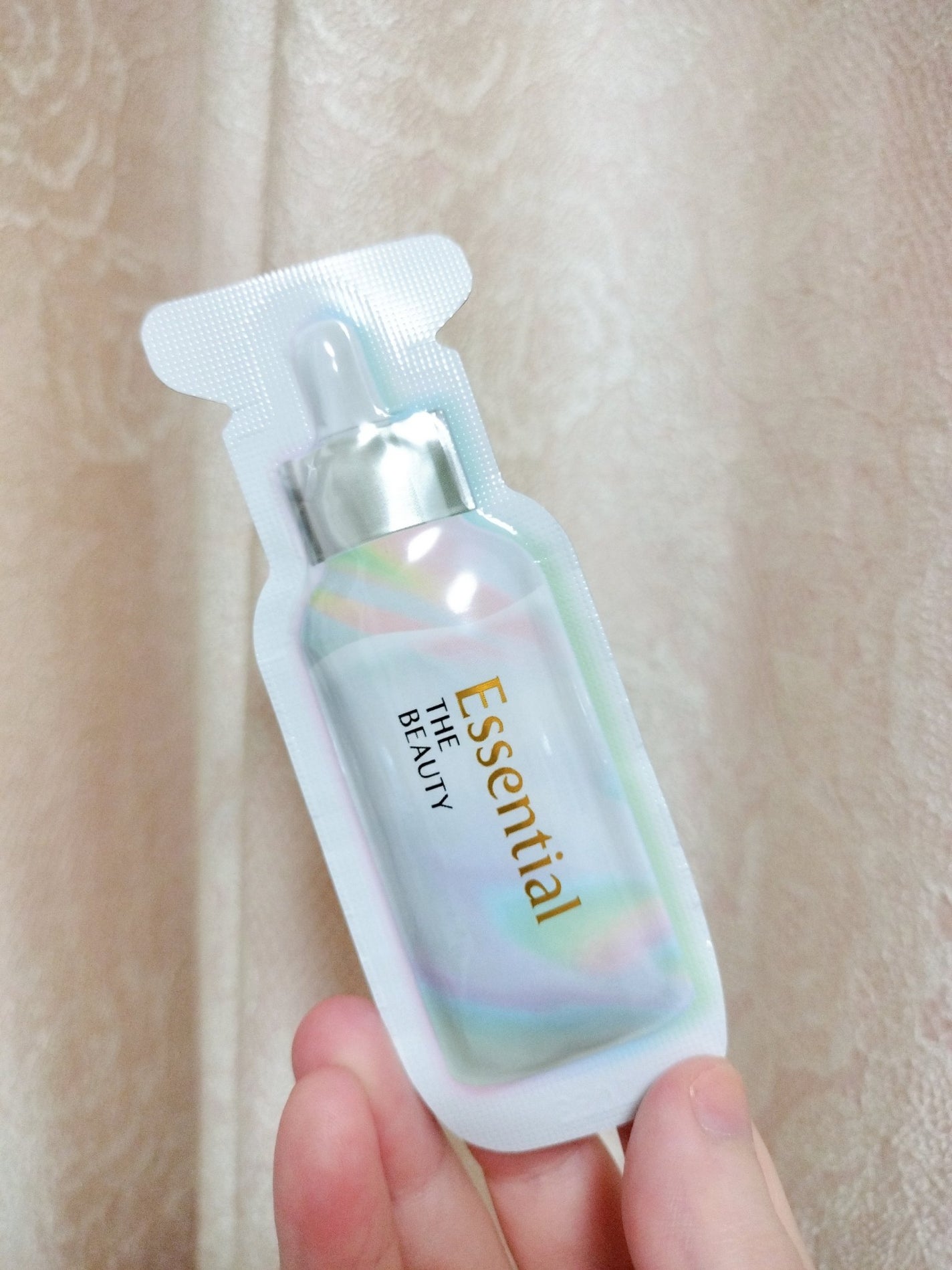 ザビューティ うるツヤチャージヘアパック/エッセンシャル/ヘアマスク・ヘアパックを使ったクチコミ(3枚目)