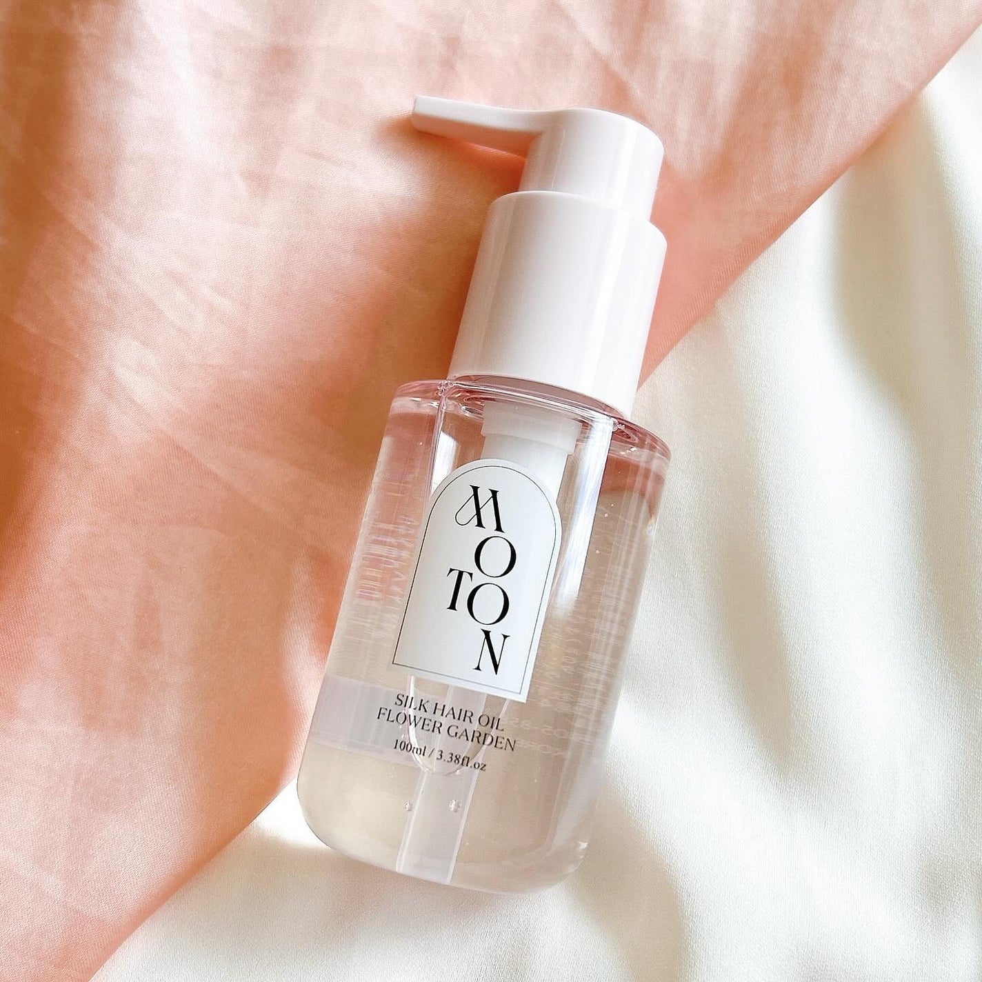 MOTON シルクヘアオイル フラワーガーデン/MOTON/ヘアオイルを使ったクチコミ(1枚目)