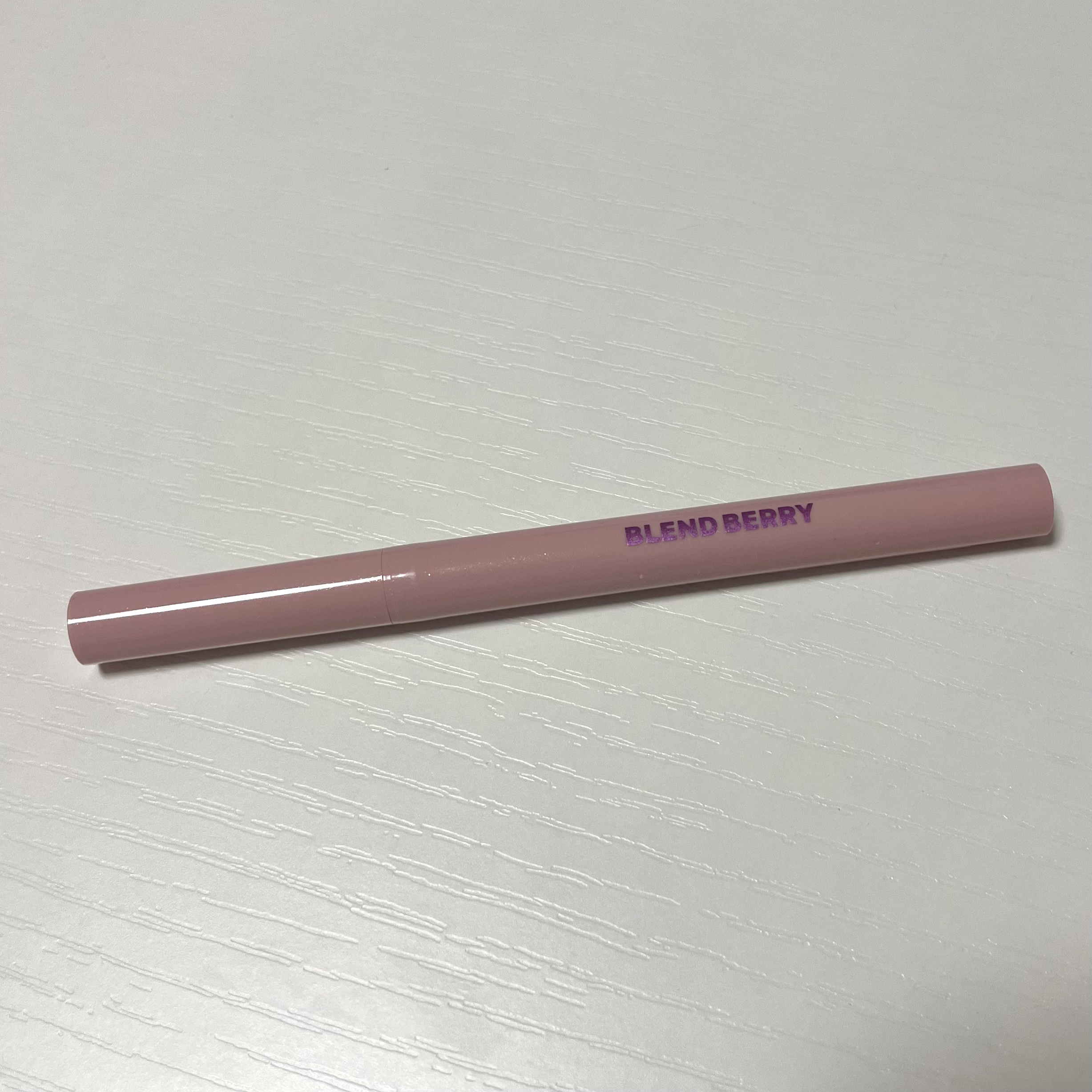 BLEND BERRY プレイフル リキッドアイライナーのクチコミ「色んな使い方ができて優秀すぎる😭

最初はどーやって使うの？！と思っていましたが
買って大正解.....」（2枚目）