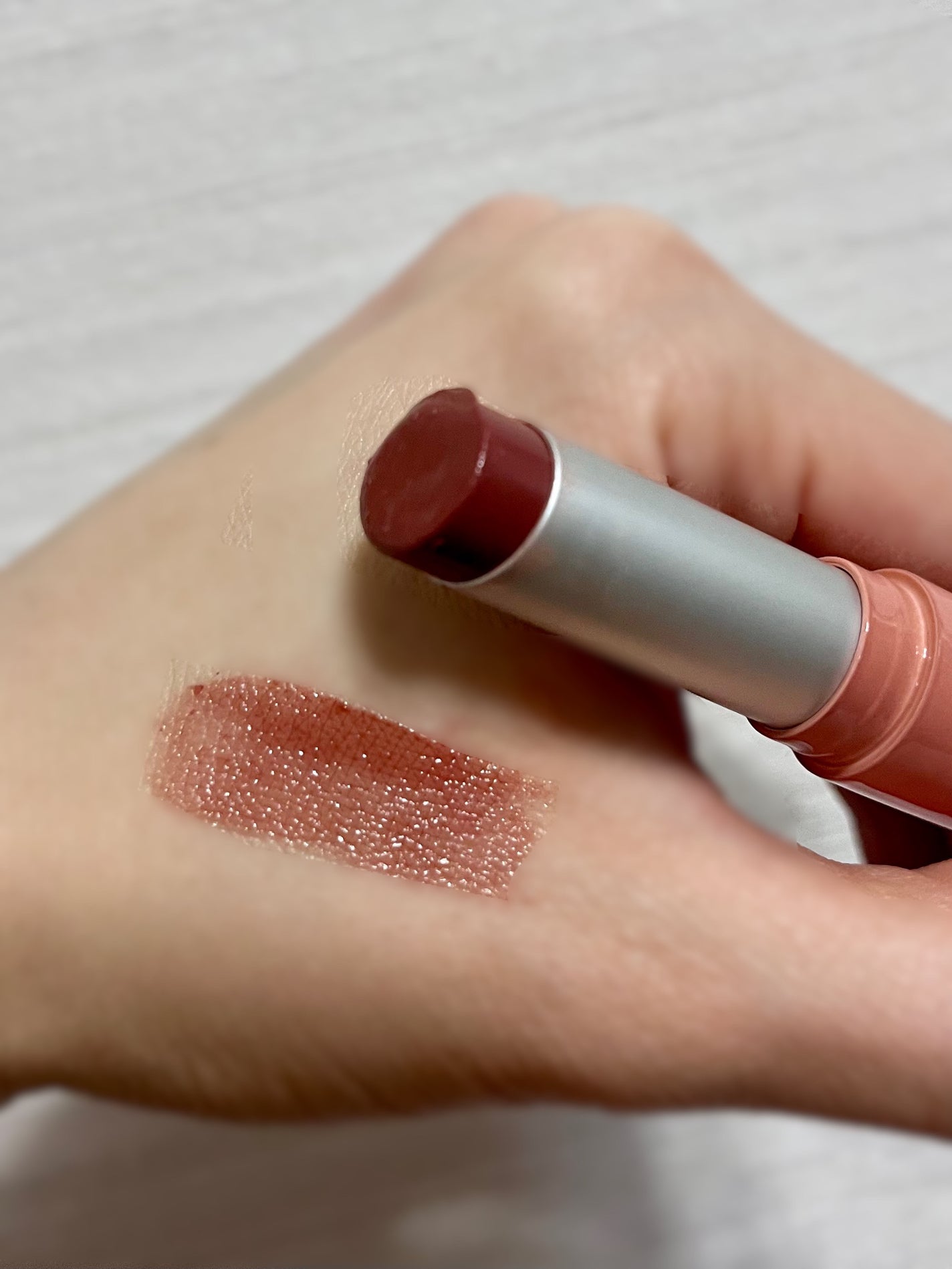 グラスティングメルティングバーム/rom&nd/リップバームを使ったクチコミ(2枚目)