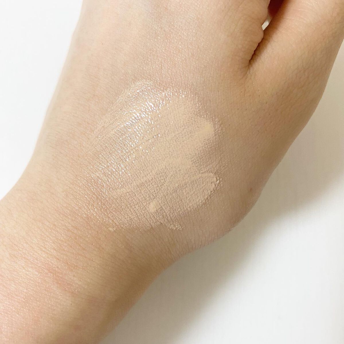 ルミシーラーモイスチャー/N&m/クリームコンシーラーを使ったクチコミ(4枚目)