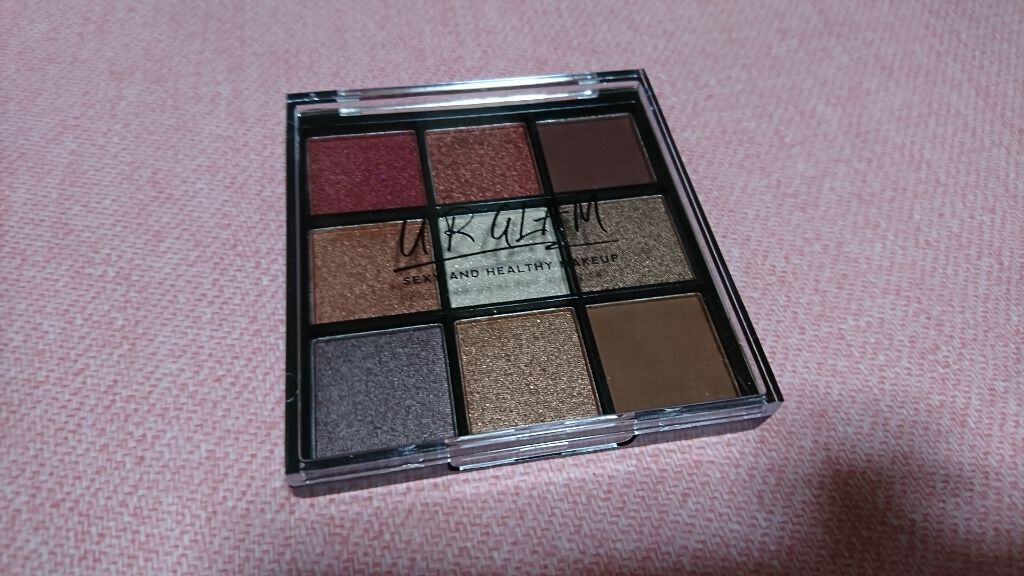 UR GLAM BLOOMING EYE COLOR PALETTE/U R GLAM/アイシャドウパレットを使ったクチコミ(1枚目)