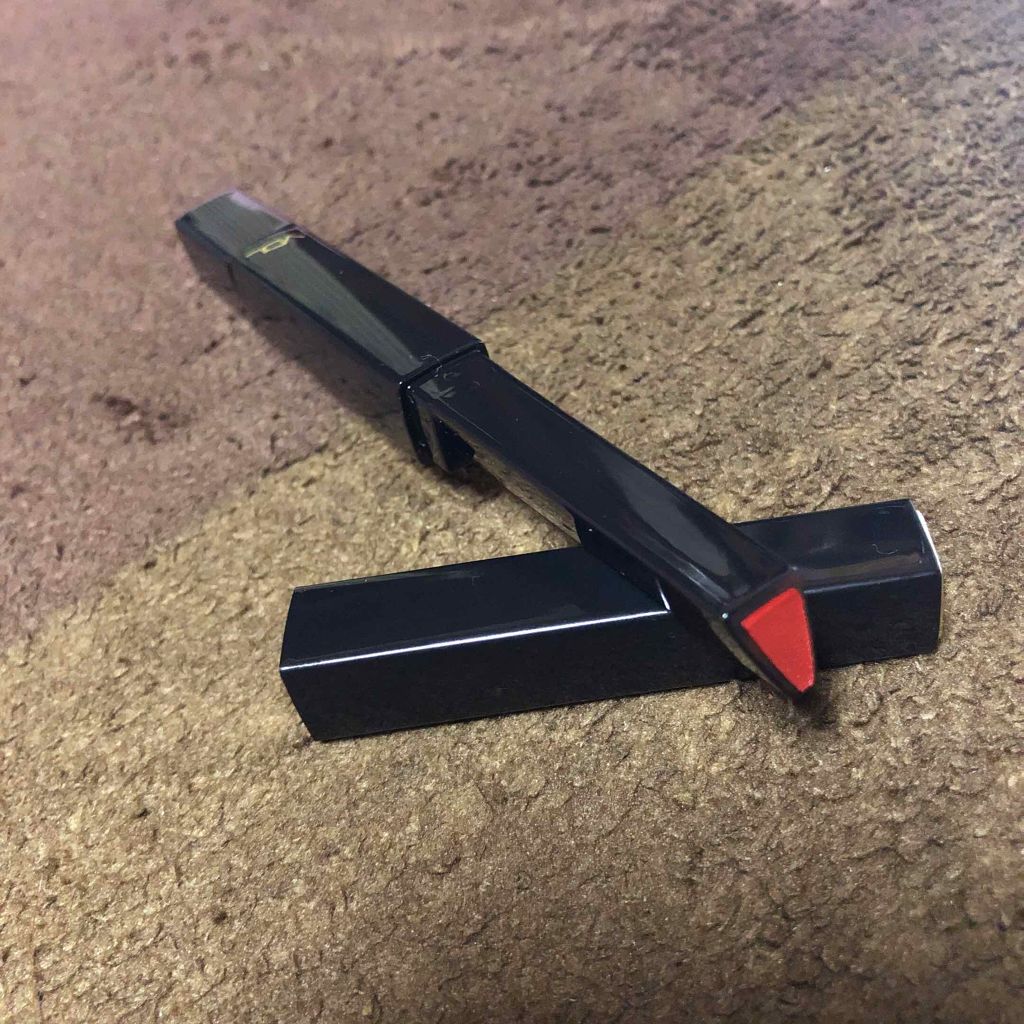 EXPERT COLOR LIP CUBE MARBLE GLOW (エクスパート カラー リップ キューブ マーブル グロウ)/VDL/口紅を使ったクチコミ(2枚目)