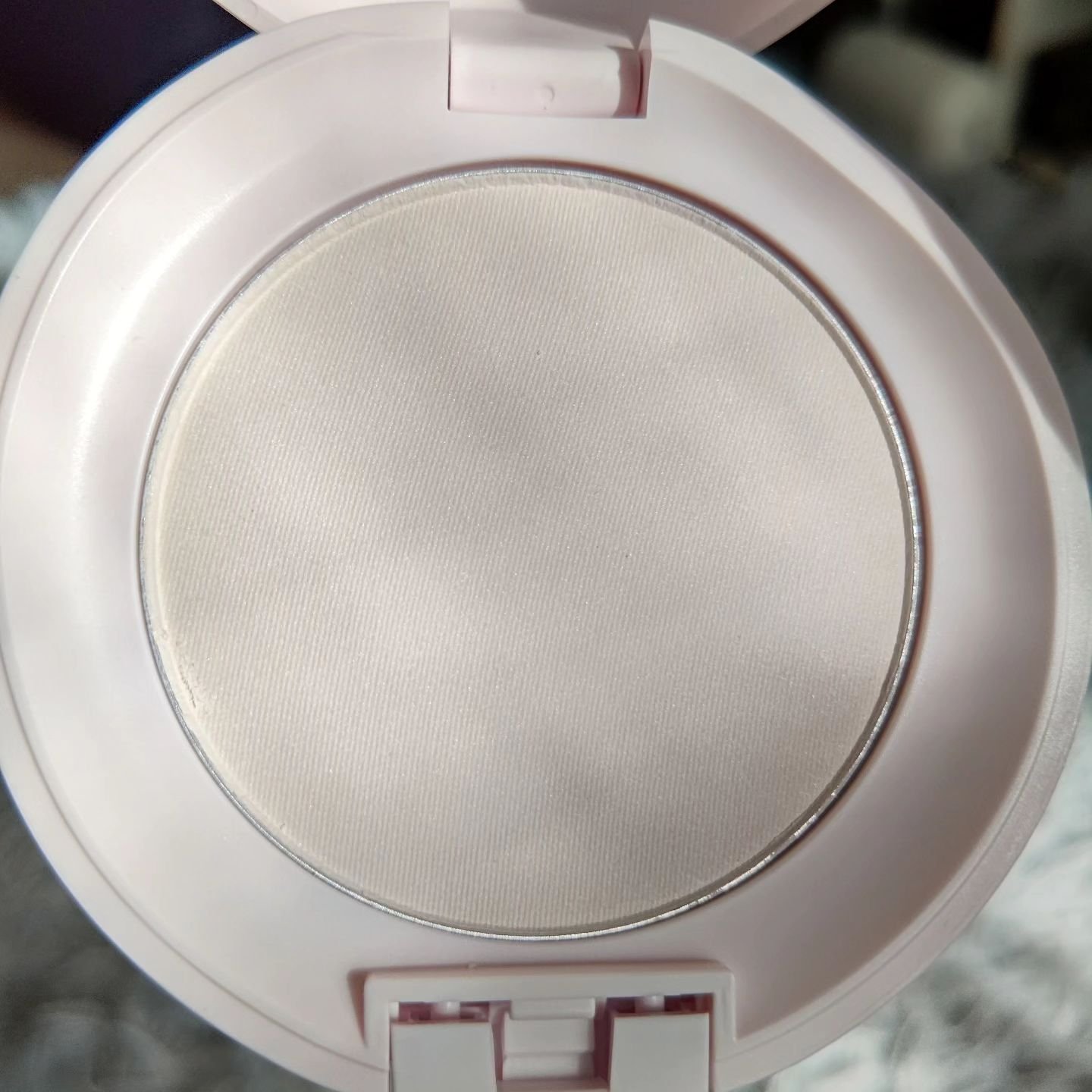 サナ　素肌記念日 スキンケアパウダー N 02 クリアベージュ/素肌記念日/プレストパウダーを使ったクチコミ（3枚目）