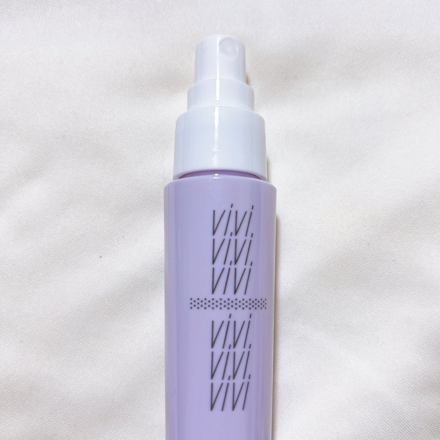 色持ちミスト/ヴィ・ヴィ/その他化粧小物を使ったクチコミ(3枚目)