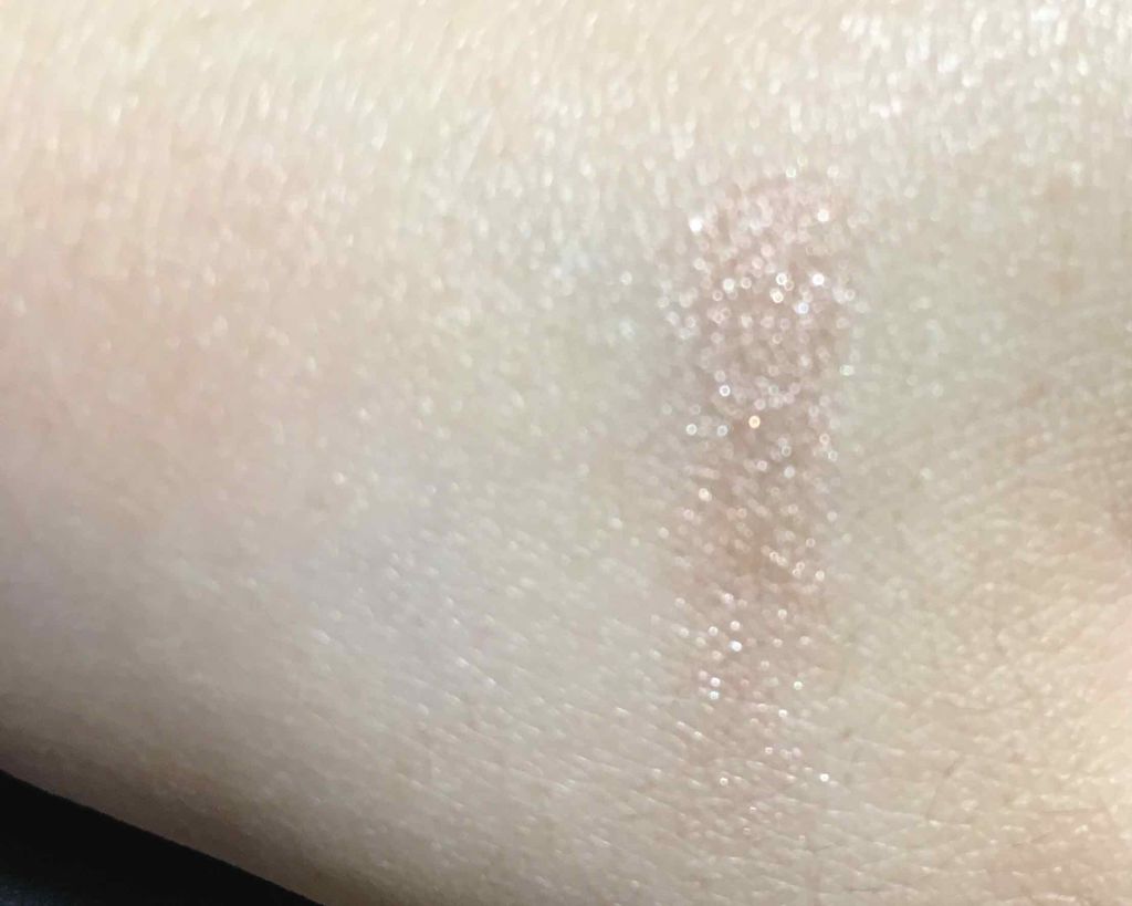 シャドーカスタマイズ/MAJOLICA MAJORCA/単色アイシャドウを使ったクチコミ(2枚目)