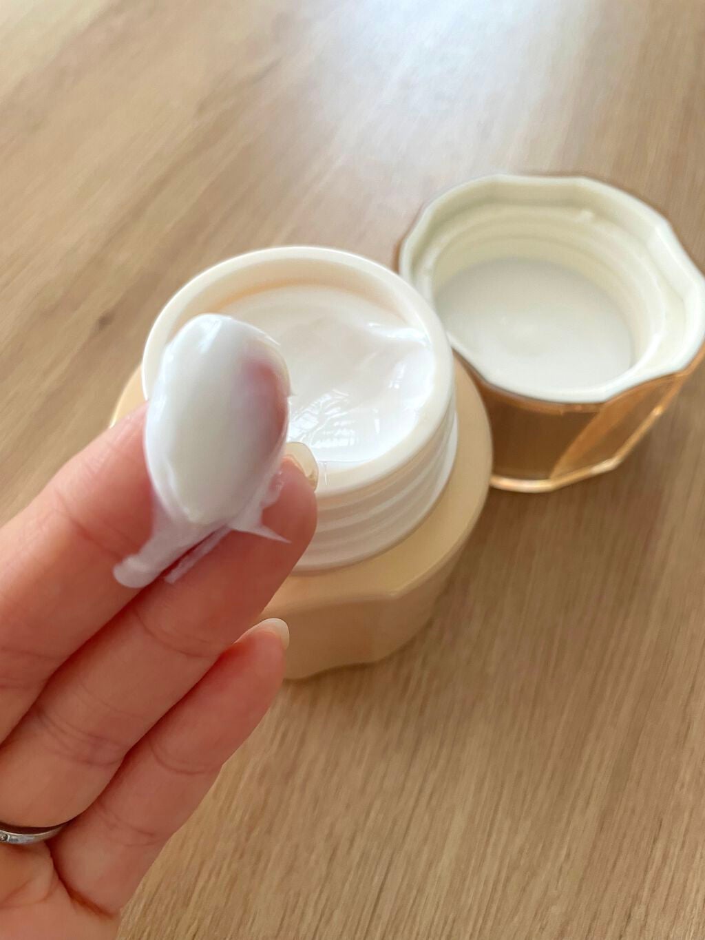 リフレッシュマッサージ/イルネージュ/マッサージクリームを使ったクチコミ(5枚目)