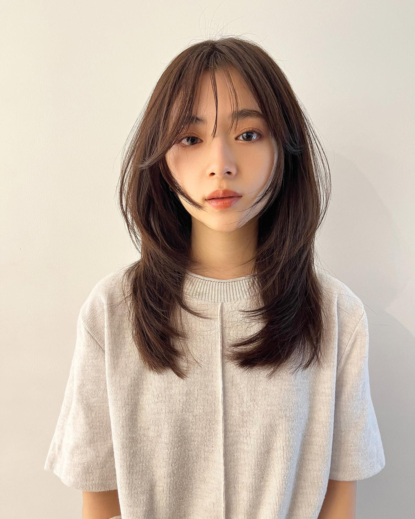 HARUNA on LIPS 「さらっとセットでキマる😍レイヤースタイルは、まとまりも大切にし..」(5枚目)