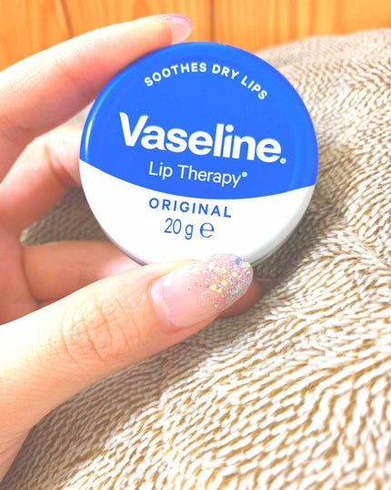 ヴァセリン リップ モイストシャイン オリジナル/ヴァセリン/リップバームを使ったクチコミ(1枚目)