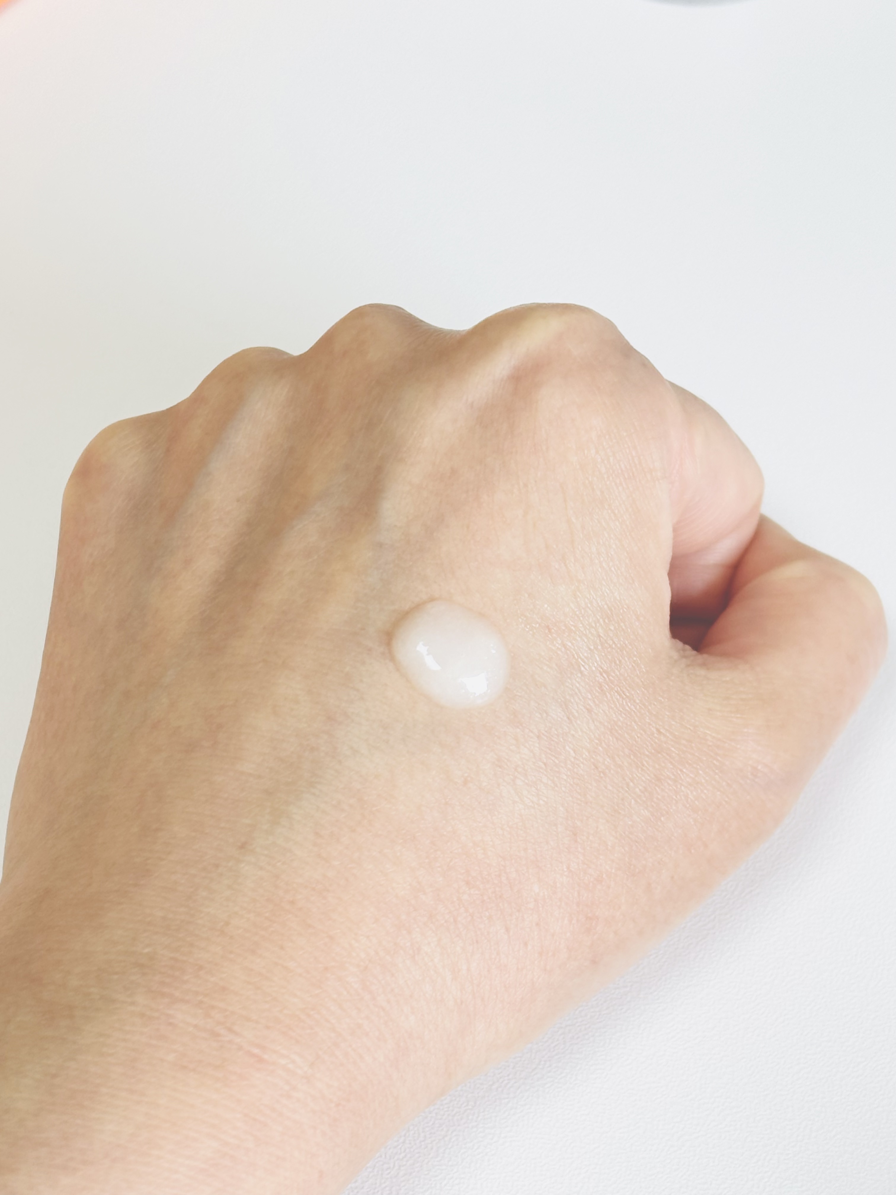 エスポア ウォータースプラッシュサンセラム/espoir/日焼け止めクリームを使ったクチコミ（2枚目）