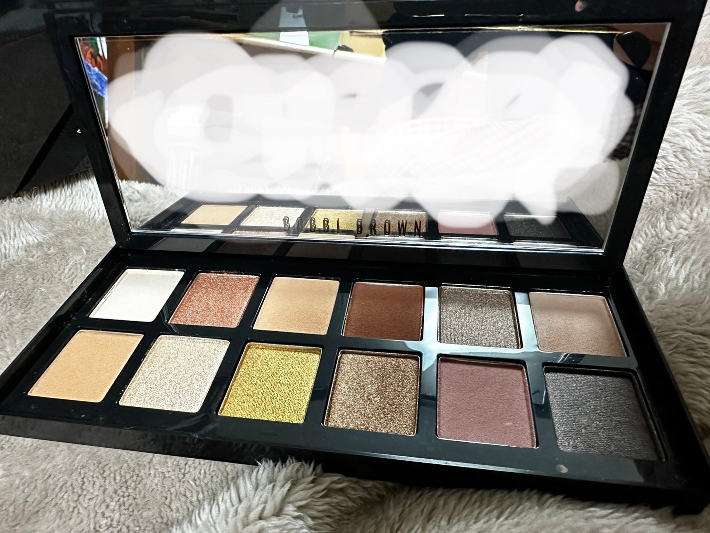 シティ グラマー アイシャドウ パレット/BOBBI BROWN/アイシャドウパレットを使ったクチコミ(2枚目)