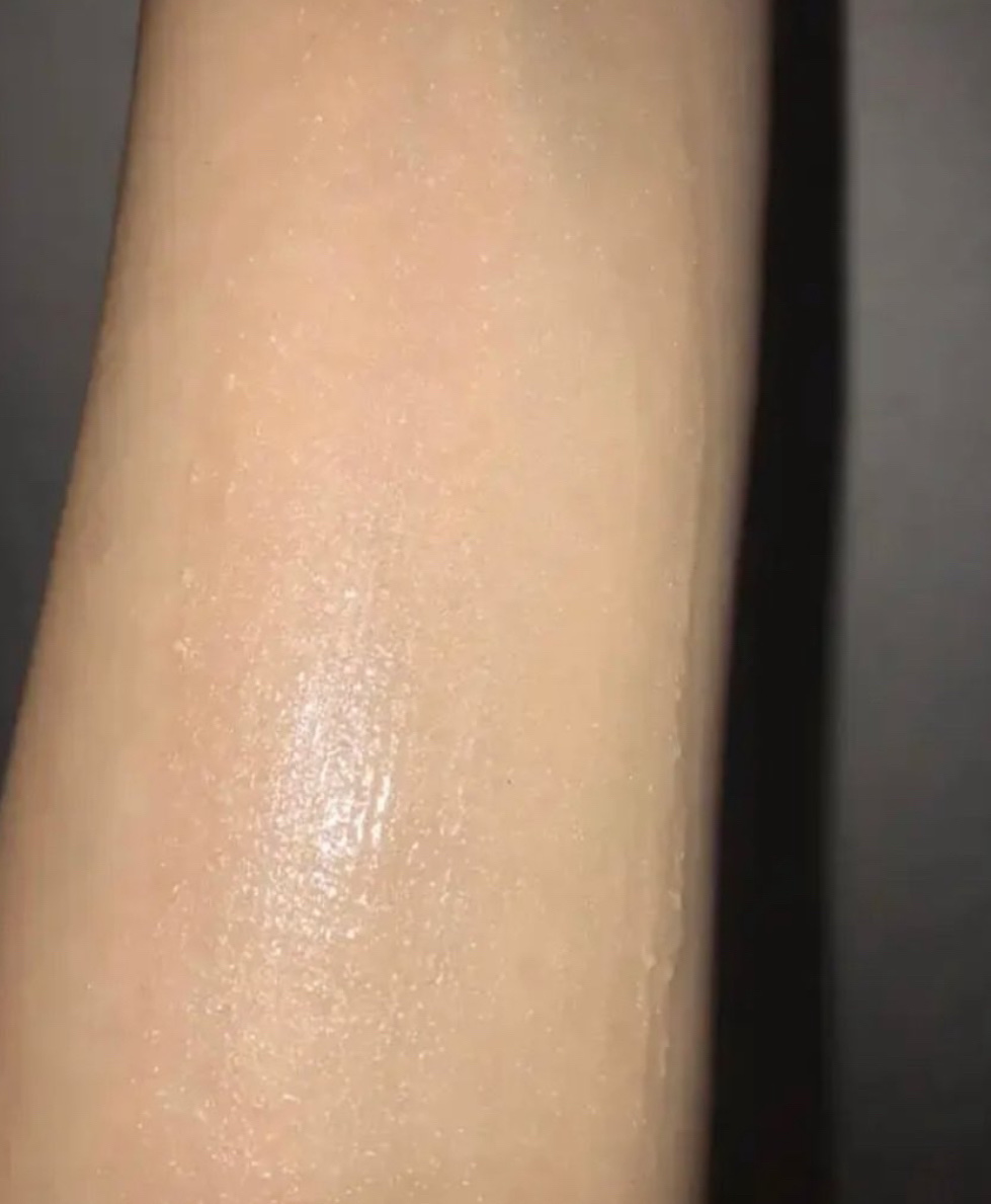 パール ファンデーション プライマー 004 ミュスカデ/PAUL & JOE BEAUTE/化粧下地を使ったクチコミ（3枚目）