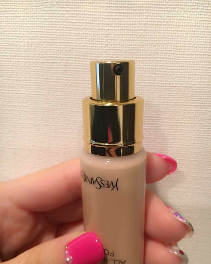 ラディアント タッチ オールインワン グロウ ファンデーション/YVES SAINT LAURENT BEAUTE/クリーム・エマルジョンファンデーションを使ったクチコミ(2枚目)