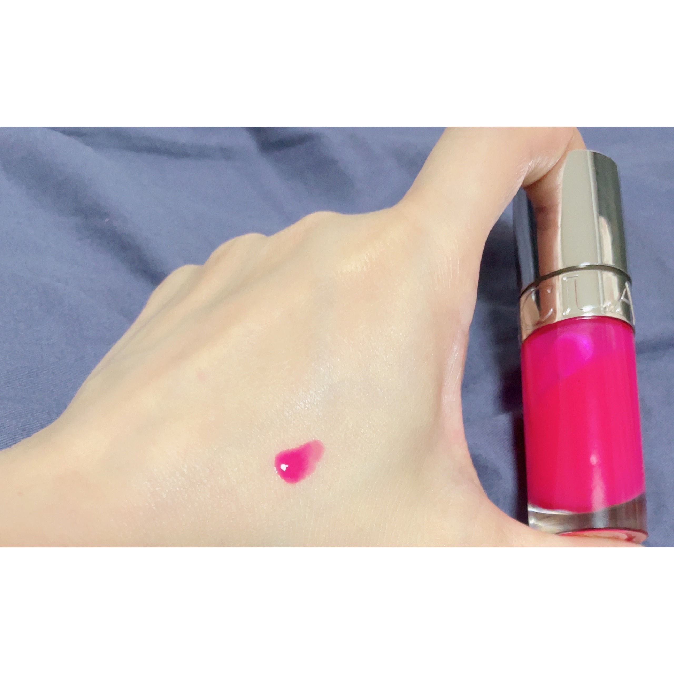 コンフォート リップオイル インテンス 07 インテンス レッド/CLARINS/リップグロスを使ったクチコミ（2枚目）