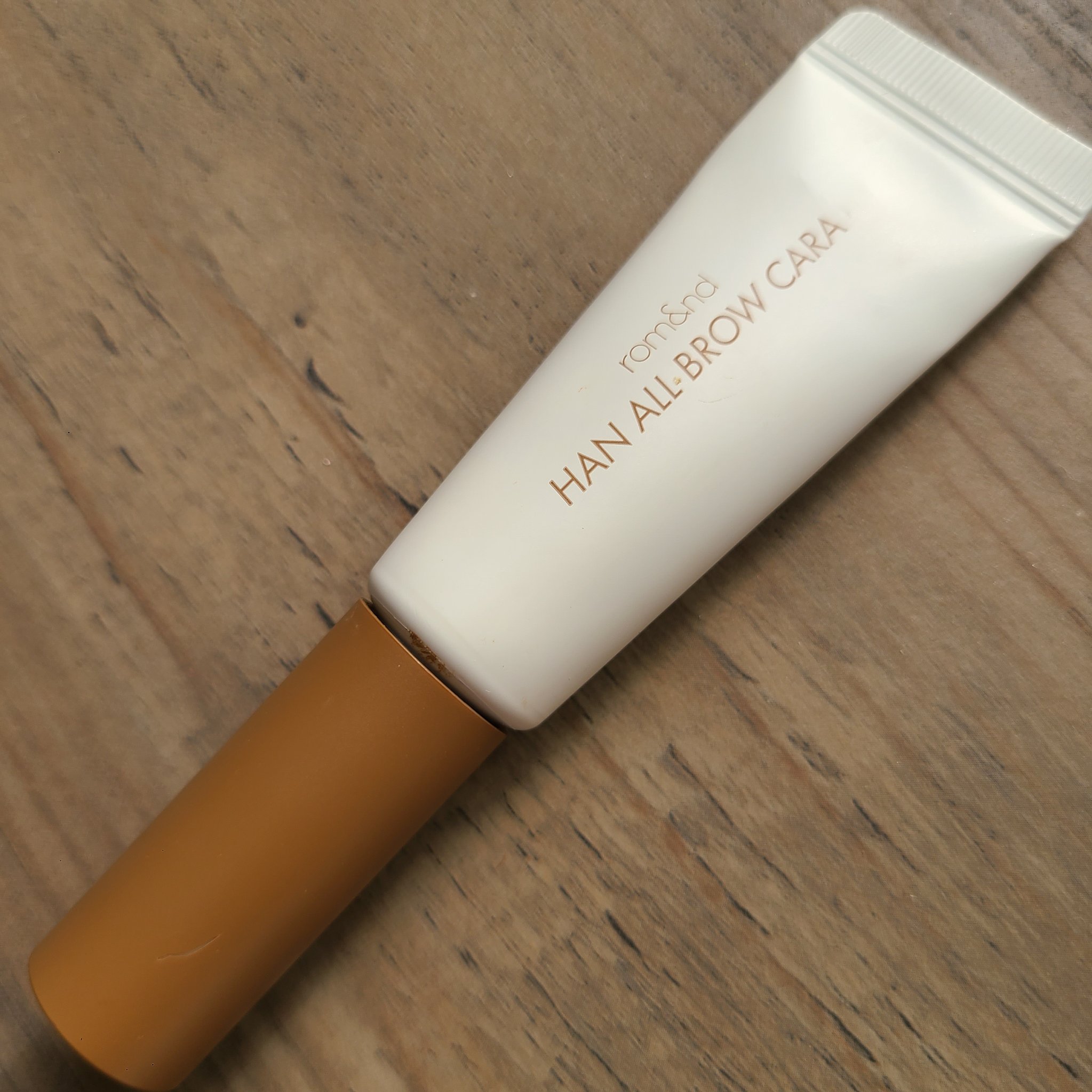 ハンオールブロウカラ 04 メリーブロンディー(MERRY BLONDY)/rom&nd/眉マスカラを使ったクチコミ（2枚目）