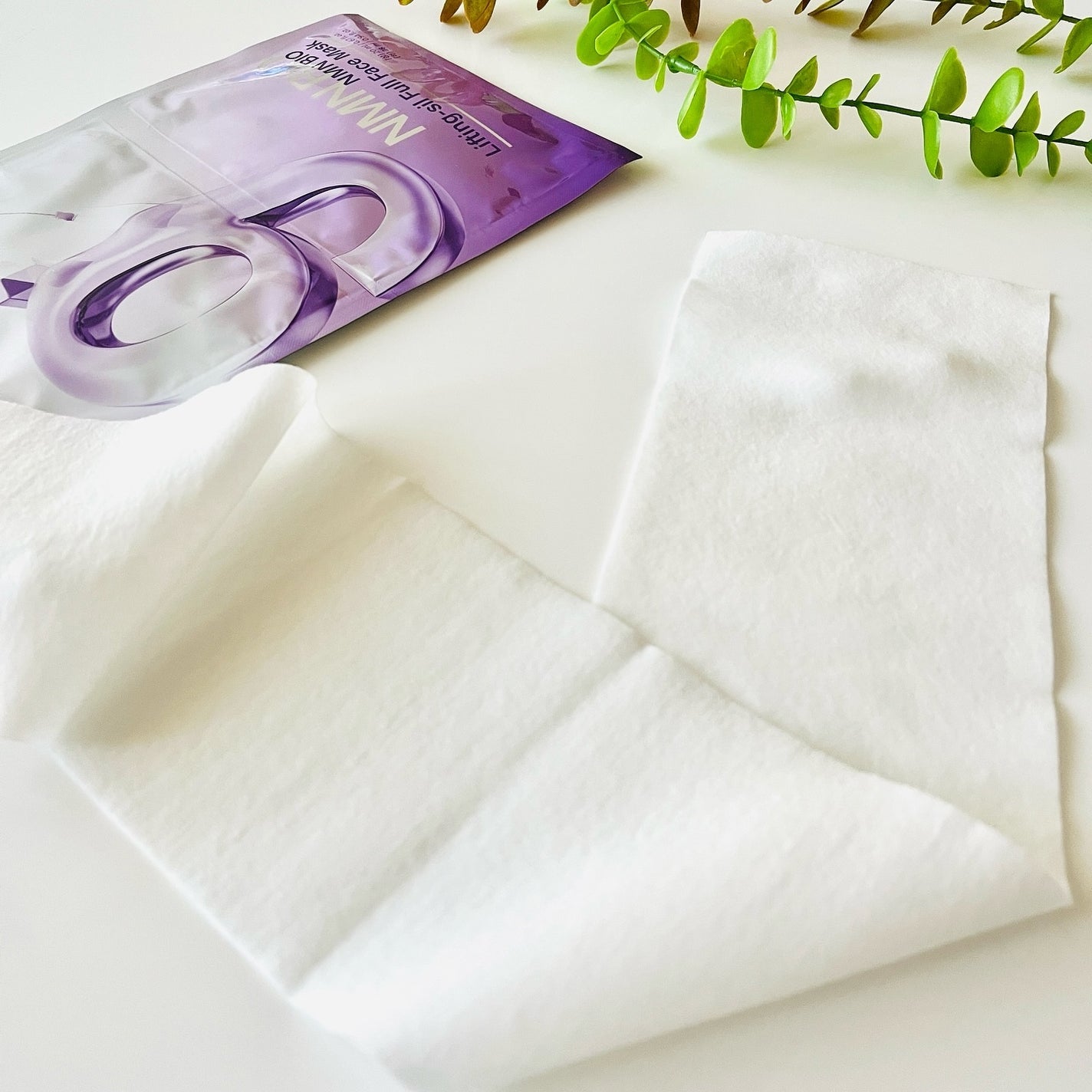 9番 NMNバイオリフトラッピングマスク/numbuzin/シートマスク・パックを使ったクチコミ(5枚目)