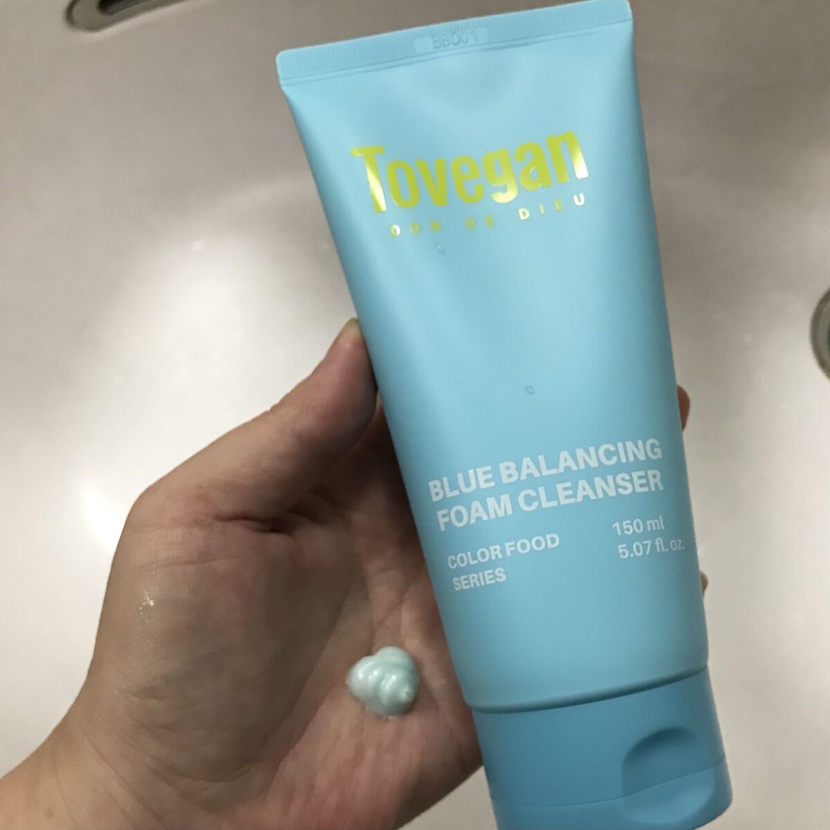 カラーフードシリーズブルーバランシングフォームクレンザー/Tovegan/洗顔フォームを使ったクチコミ（2枚目）