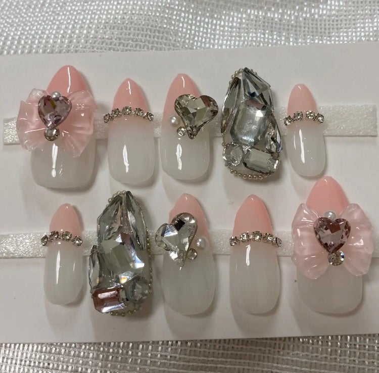 ジェルネイル(ライト対応)/セリア/ジェルネイルを使ったクチコミ(1枚目)