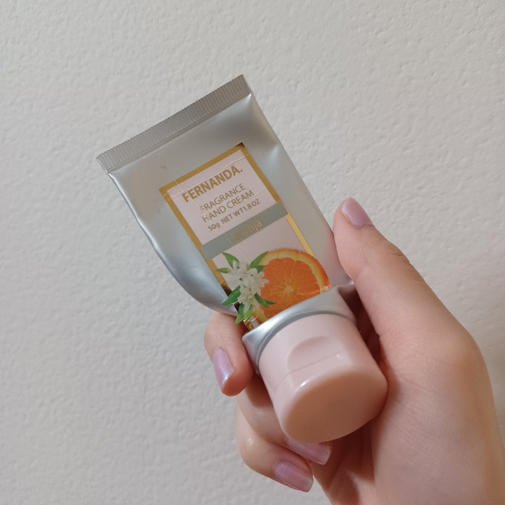 フレグランス ハンドクリーム ラランジア/フェルナンダ/ハンドクリームを使ったクチコミ(1枚目)