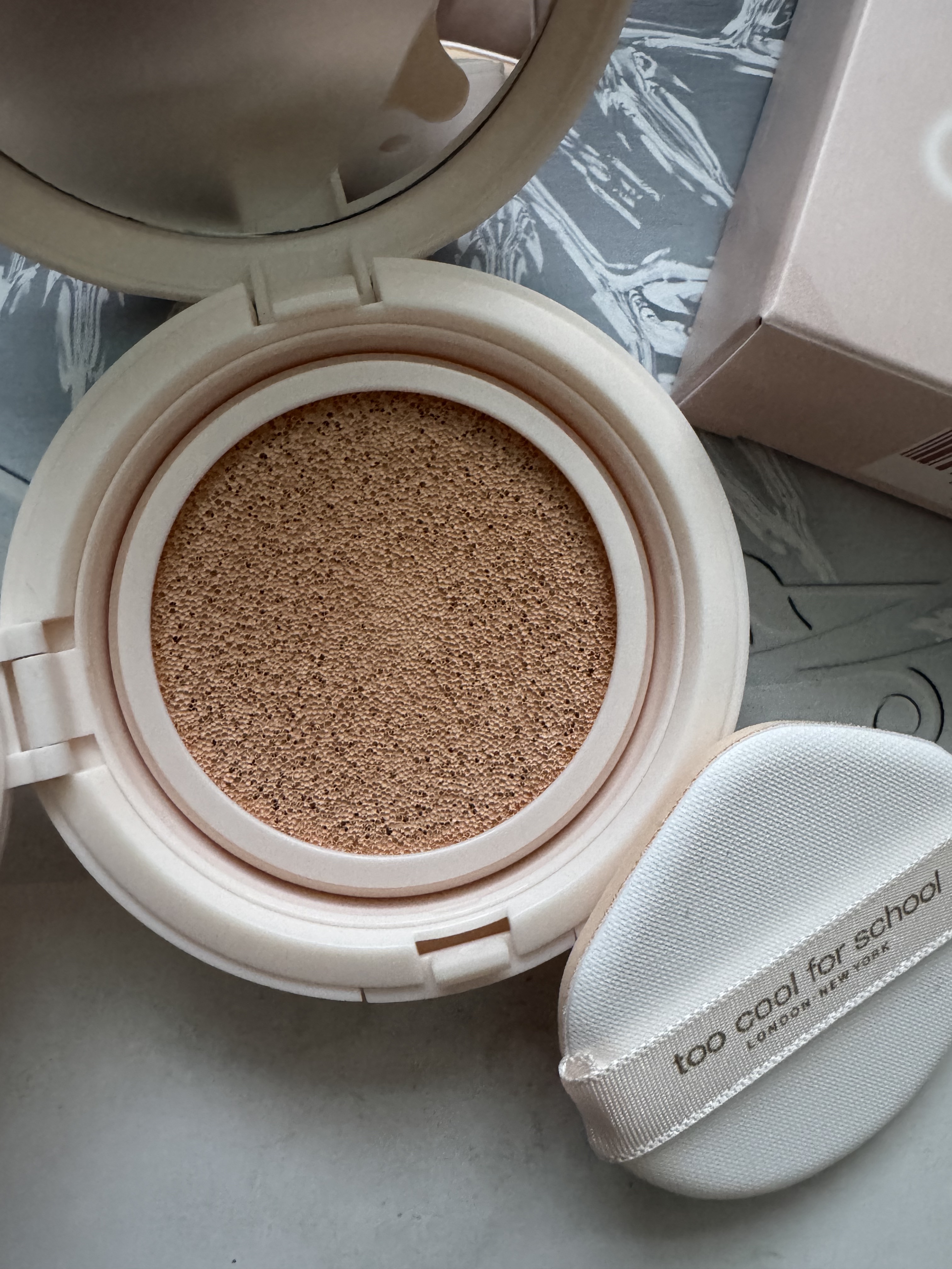 フィクシングヌードフィットクッション/too cool for school/クッションファンデーションを使ったクチコミ（2枚目）