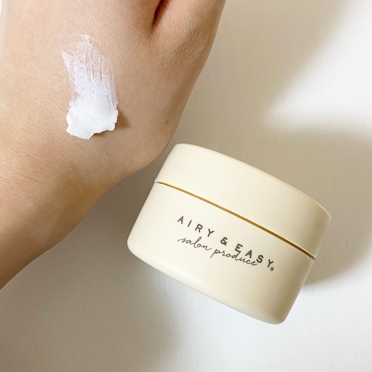 スフレヘアバーム/エアリー&イージー/ヘアバームを使ったクチコミ（3枚目）