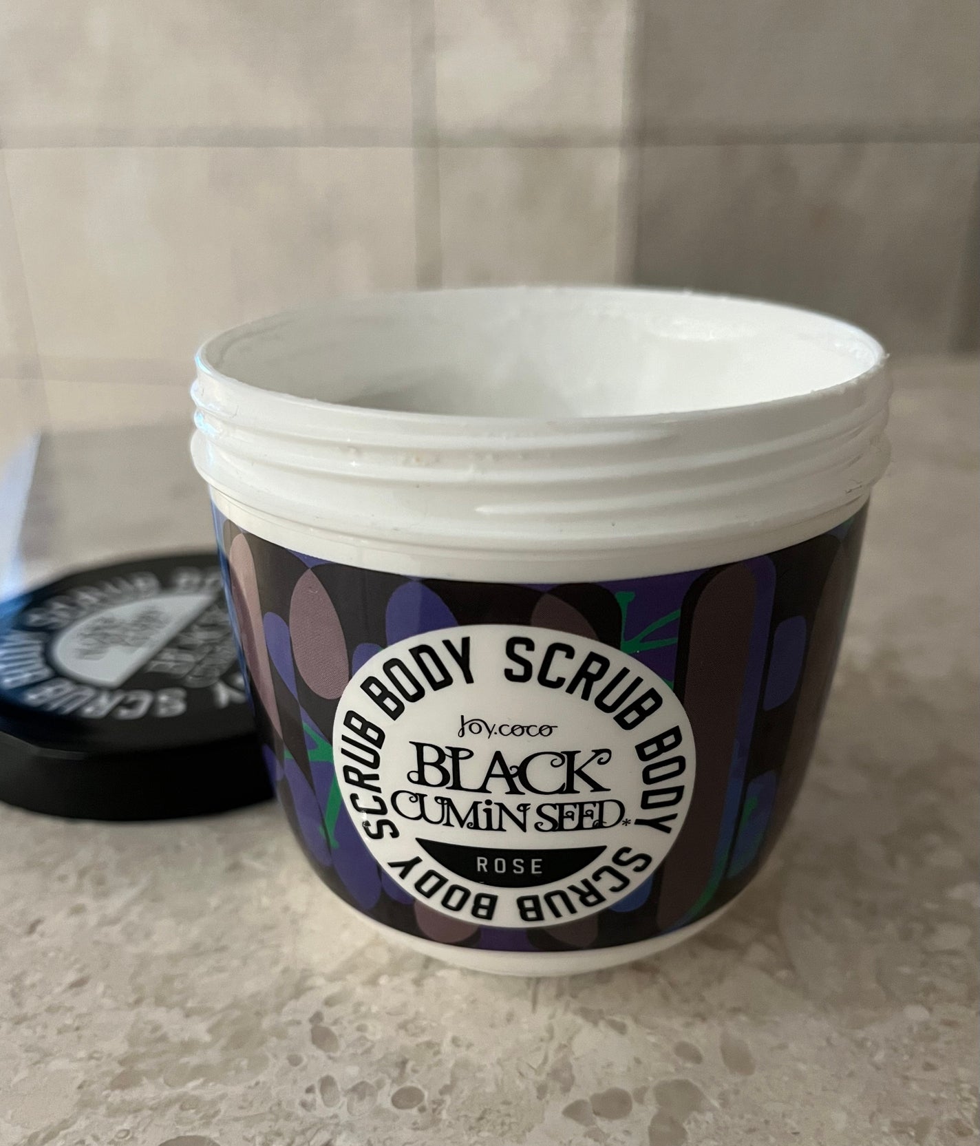 ジョイココ ボディスクラブ ブラッククミンシード/Joy.coco(ジョイココ)/ボディスクラブを使ったクチコミ(2枚目)