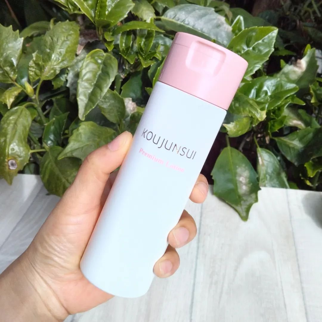 光潤水プレミアム化粧水/エバメール/化粧水を使ったクチコミ（2枚目）