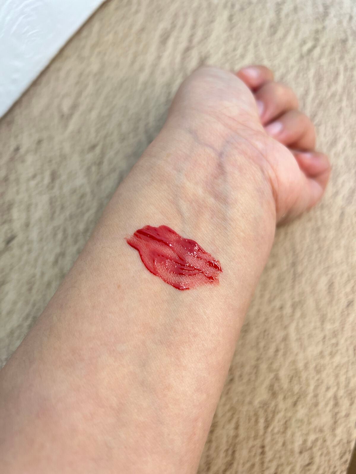 ジューシーラスティングティント/rom&nd/リップティントを使ったクチコミ(3枚目)