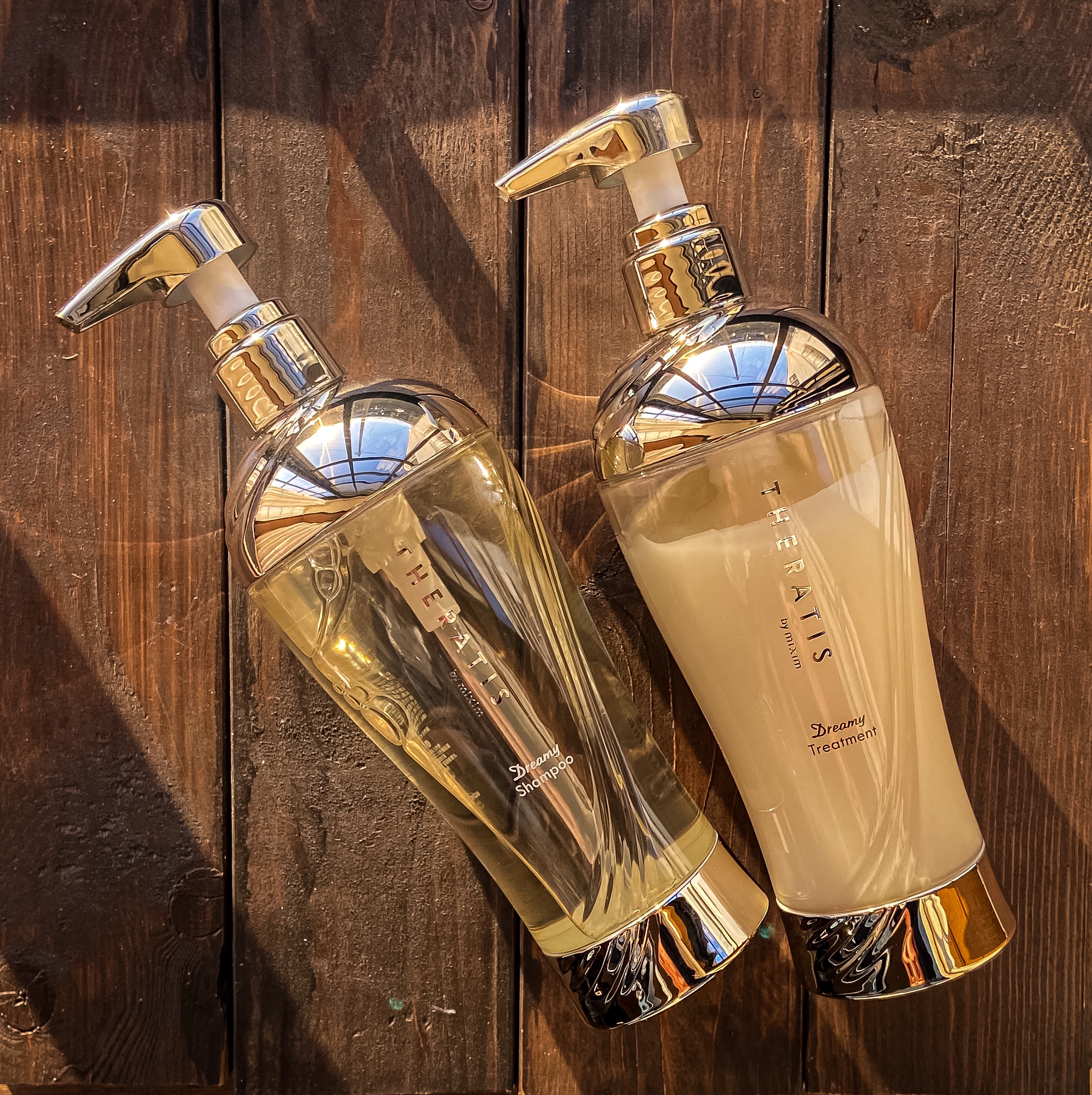 ⁡
寝ている間にアホ毛・パサつきを抑制する
新ナイトケアシャンプー&トリートメント。
⁡
⁡
𝗆𝗂𝗑𝗂𝗆（ミクシム） 様より提供いただき
使ってみました。
⁡
———⁣ 𝗿𝗲𝘃𝗶𝗲𝘄 ———⁣
⁡
【𝗌𝗁𝖺𝗆�