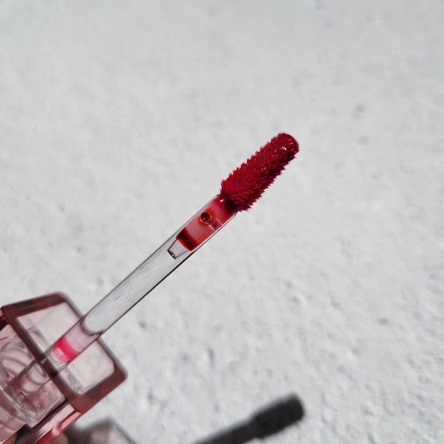 ジューシーライアー ウォーターティント 02 チェリークラッシュ(CHERRY CRUSH)/lilybyred/リップティントを使ったクチコミ（2枚目）