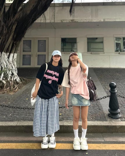 ひとみ on LIPS 「気軽に行き来する友情はとても楽しいですね#コーデ#韓国コーデ#..」(3枚目)