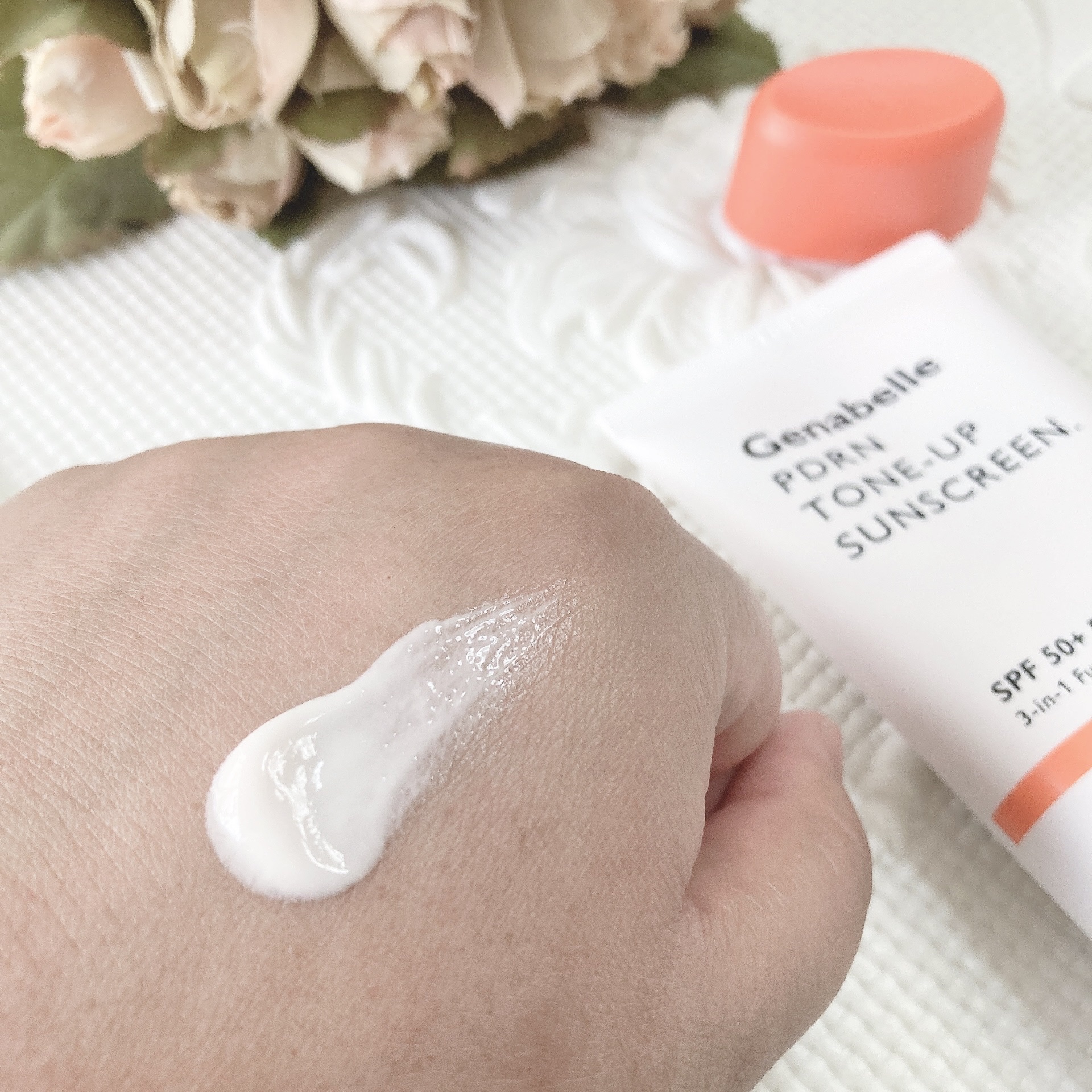 PDRNトーンアップサンスクリーン/Genabelle/日焼け止めクリームを使ったクチコミ（3枚目）