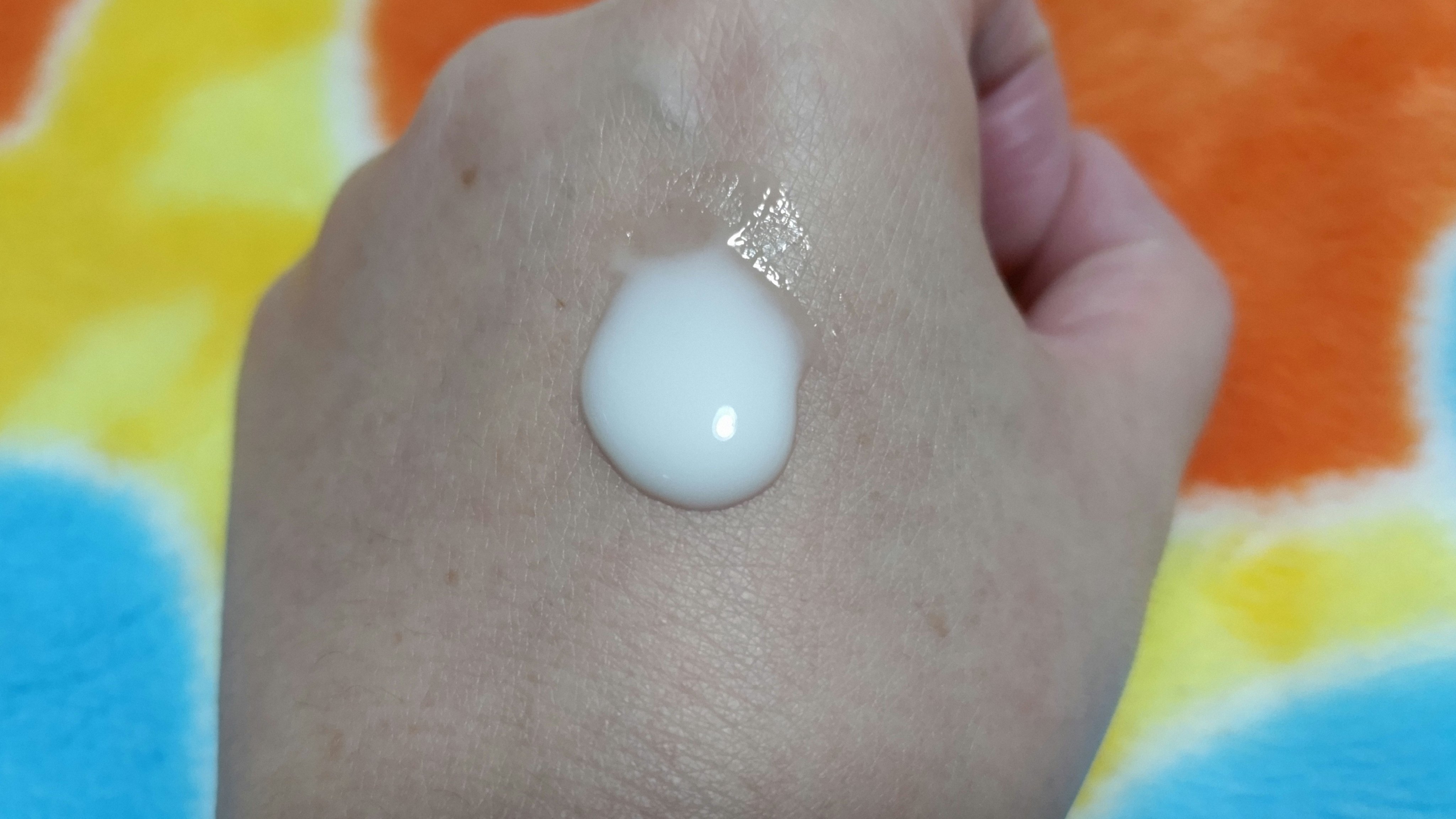 美白乳液 VC 本品/ちふれ/乳液を使ったクチコミ（3枚目）