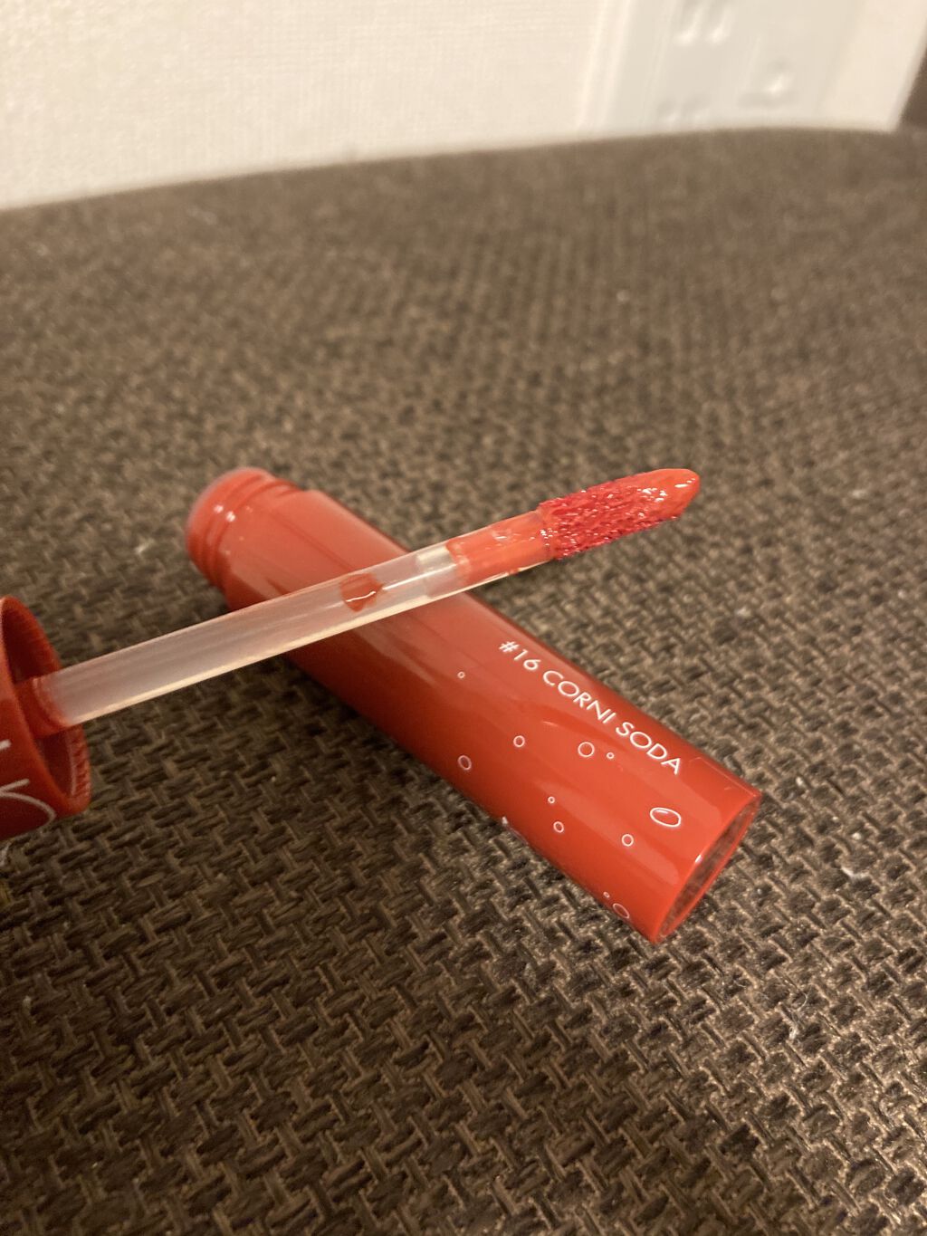 ジューシーラスティングティント/rom&nd/リップティントを使ったクチコミ（2枚目）