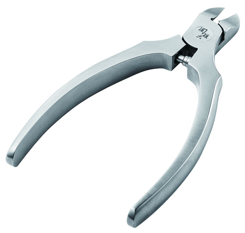 貝印 WIN ニッパー爪切り 試してみた】貝印 関孫六® ニッパーツメキリ レギュラーハンドル