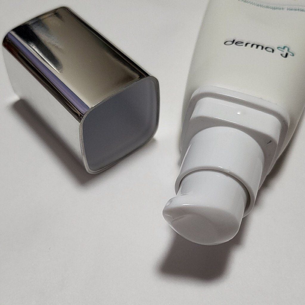 hina ðŒ on LIPS ãð€ãã¿ã€ããªãïŒåãããªãïŒïŒð€âDermaJâSUNCREA..ãïŒ2æç®ïŒ