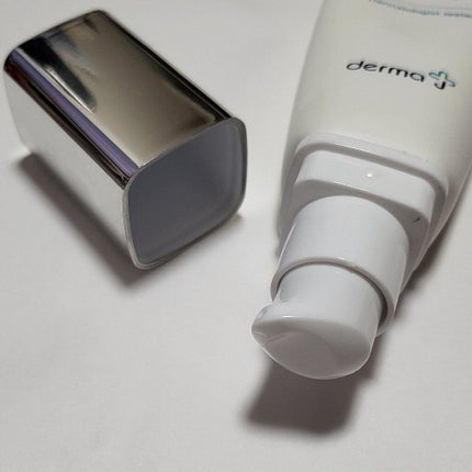 hina ðŒ on LIPS ãð€ãã¿ã€ããªãïŒåãããªãïŒïŒð€âDermaJâSUNCREA..ãïŒ2æç®ïŒ