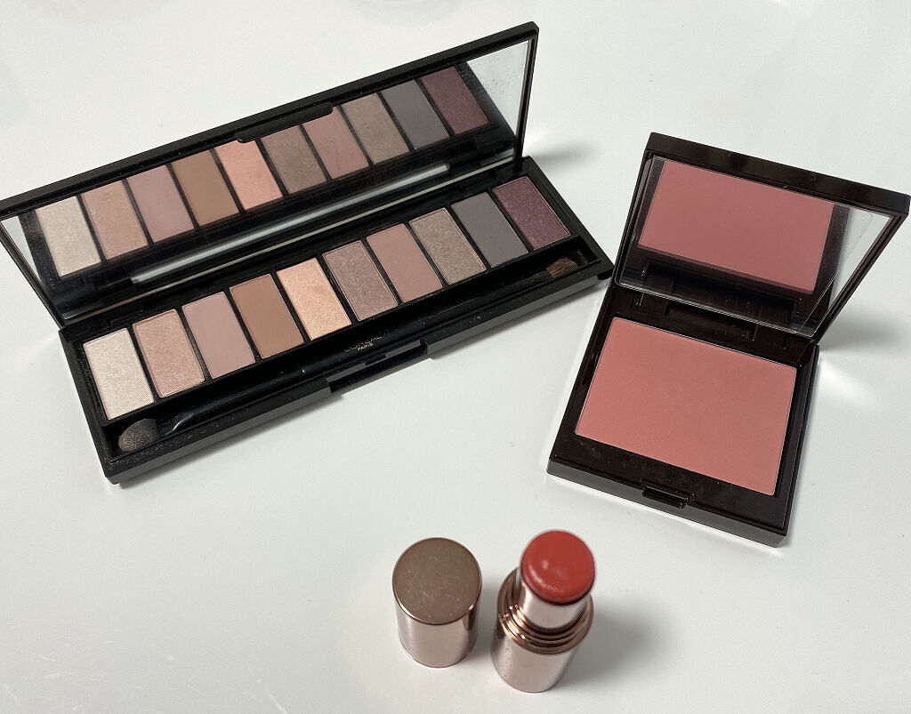 カラーリッシュ ラ パレット ヌード 01 ローズ/ロレアル パリ/アイシャドウパレットを使ったクチコミ（1枚目）