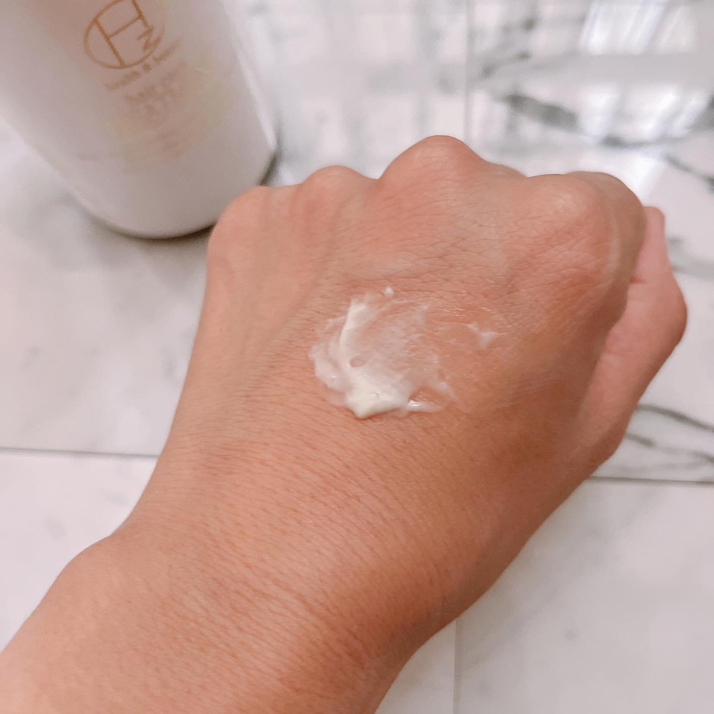 ストレートリペアシャンプー/トリートメント/Hz(ハーズ)/市販シャンプーを使ったクチコミ(6枚目)