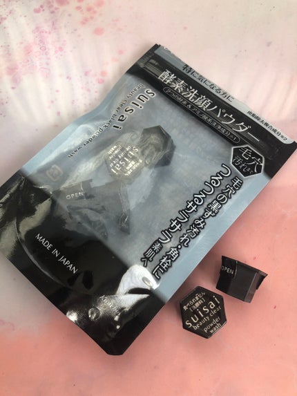 スイサイ ビューティクリア ブラック パウダーウォッシュ/スイサイ ビューティクリア/洗顔パウダーを使ったクチコミ(1枚目)