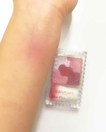 グロウフルールチークス/キャンメイク/パウダーチークを使ったクチコミ(4枚目)
