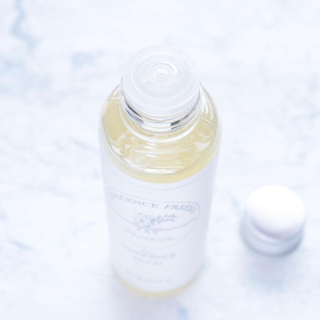 イノセンスフリージアマルチオイル/BIBIDAY/ヘアオイルを使ったクチコミ（2枚目）