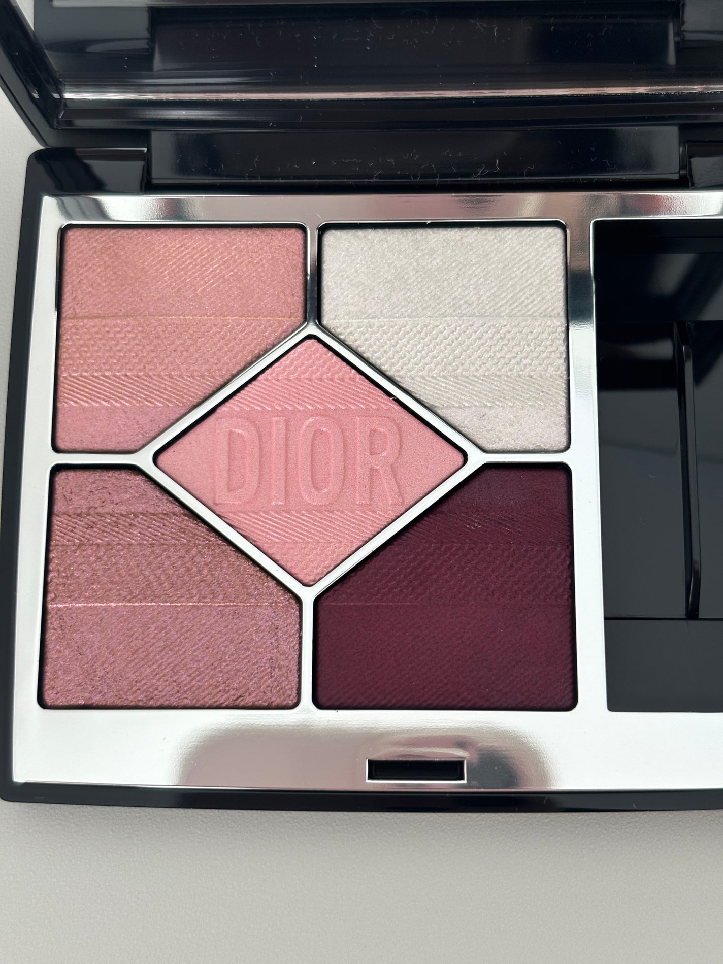 【旧】ディオールショウ サンク クルール(プラン ドゥ パリ コレクション限定品)/Dior/アイシャドウを使ったクチコミ(3枚目)