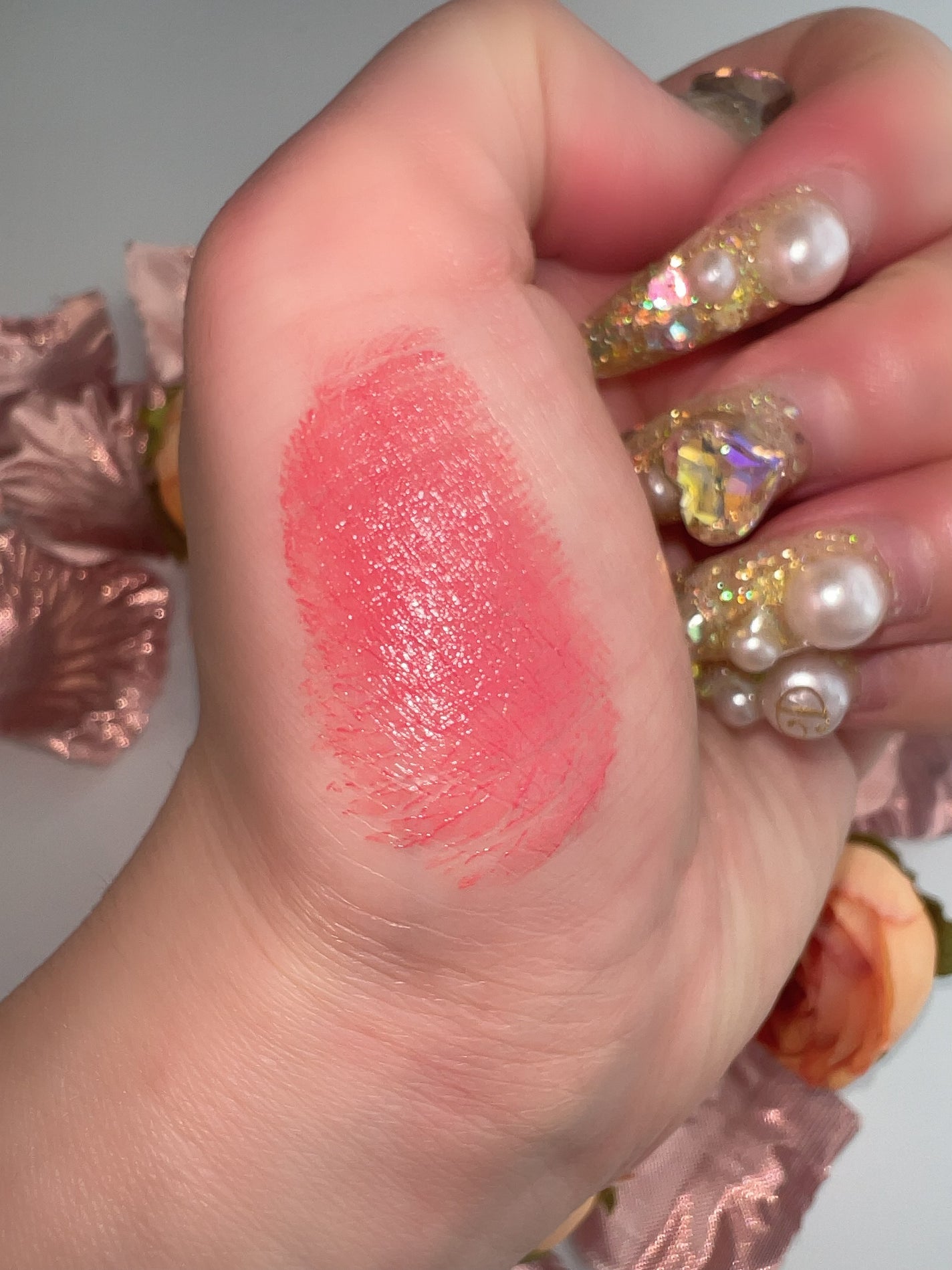 リップカラー シルキーサテン/クリスチャン ルブタン/口紅を使ったクチコミ(2枚目)