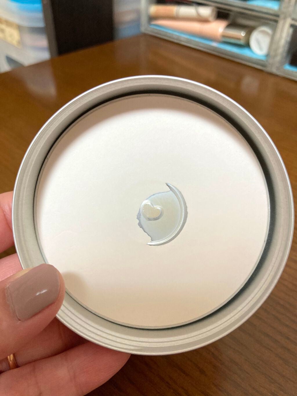 すっぴんパウダー/クラブ/プレストパウダーを使ったクチコミ(5枚目)