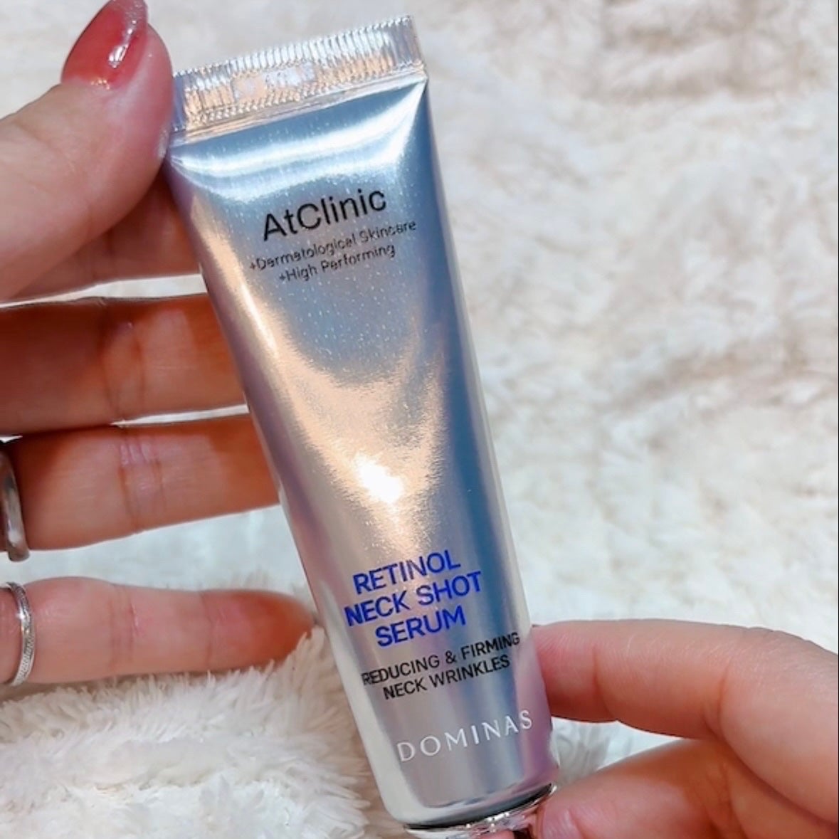 mari on LIPS 「✳︎✳︎ドミナスアットクリニックレチノール1600ネックショッ..」(2枚目)