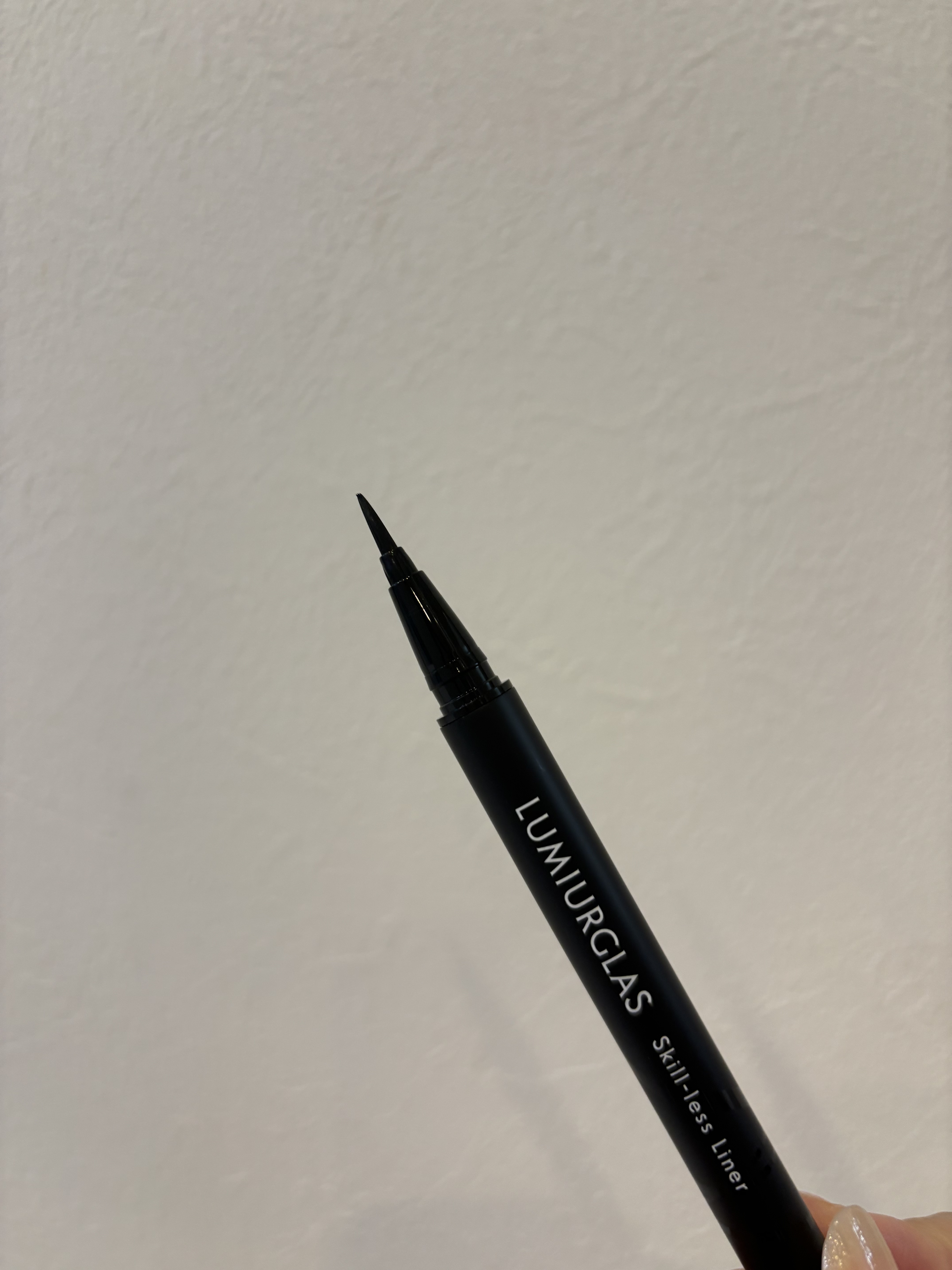 スキルレスライナー/LUMIURGLAS/リキッドアイライナーを使ったクチコミ（2枚目）