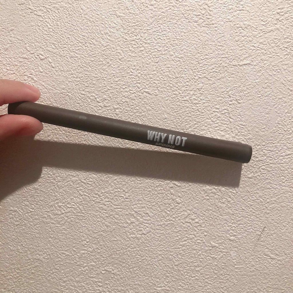 DAISO WHY NOT SPINNS リキッドアイライナーのクチコミ「#ダイソー WHO NOT SPINNS
#リキッドアイライナー 

値段  108円
色  .....」（2枚目）