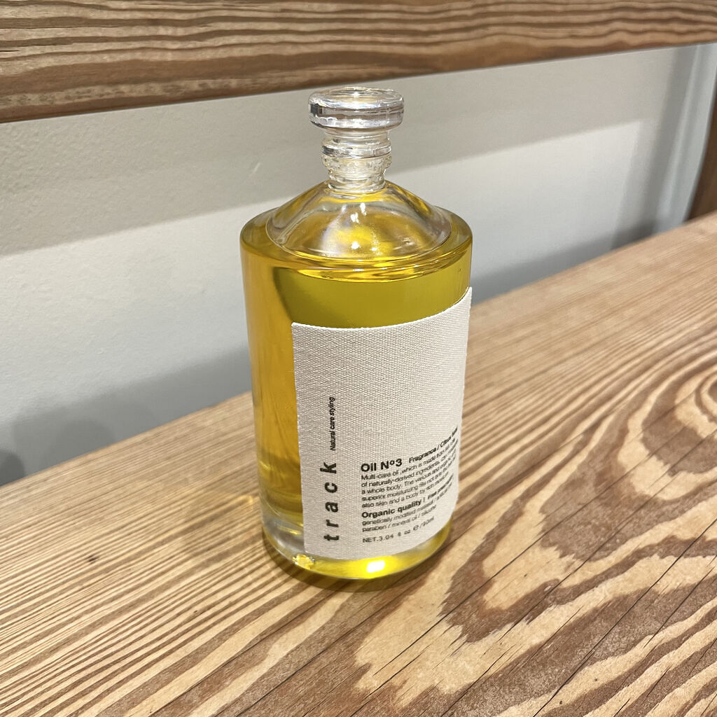 トラック オイル/track/ヘアオイルを使ったクチコミ（1枚目）