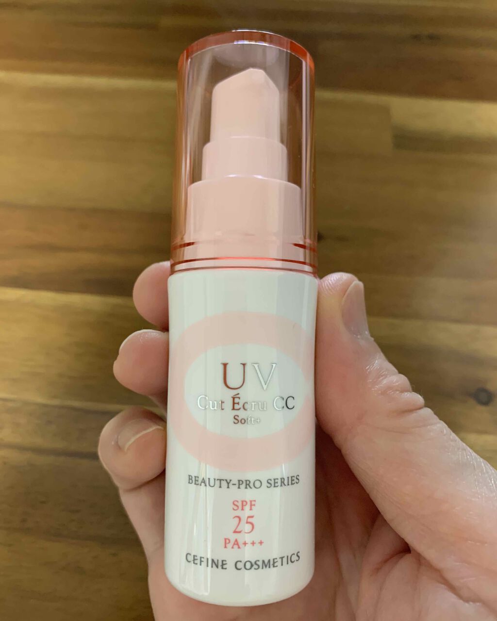 UVカットエクリュ CCソフト+/セフィーヌ/CCクリームを使ったクチコミ(2枚目)